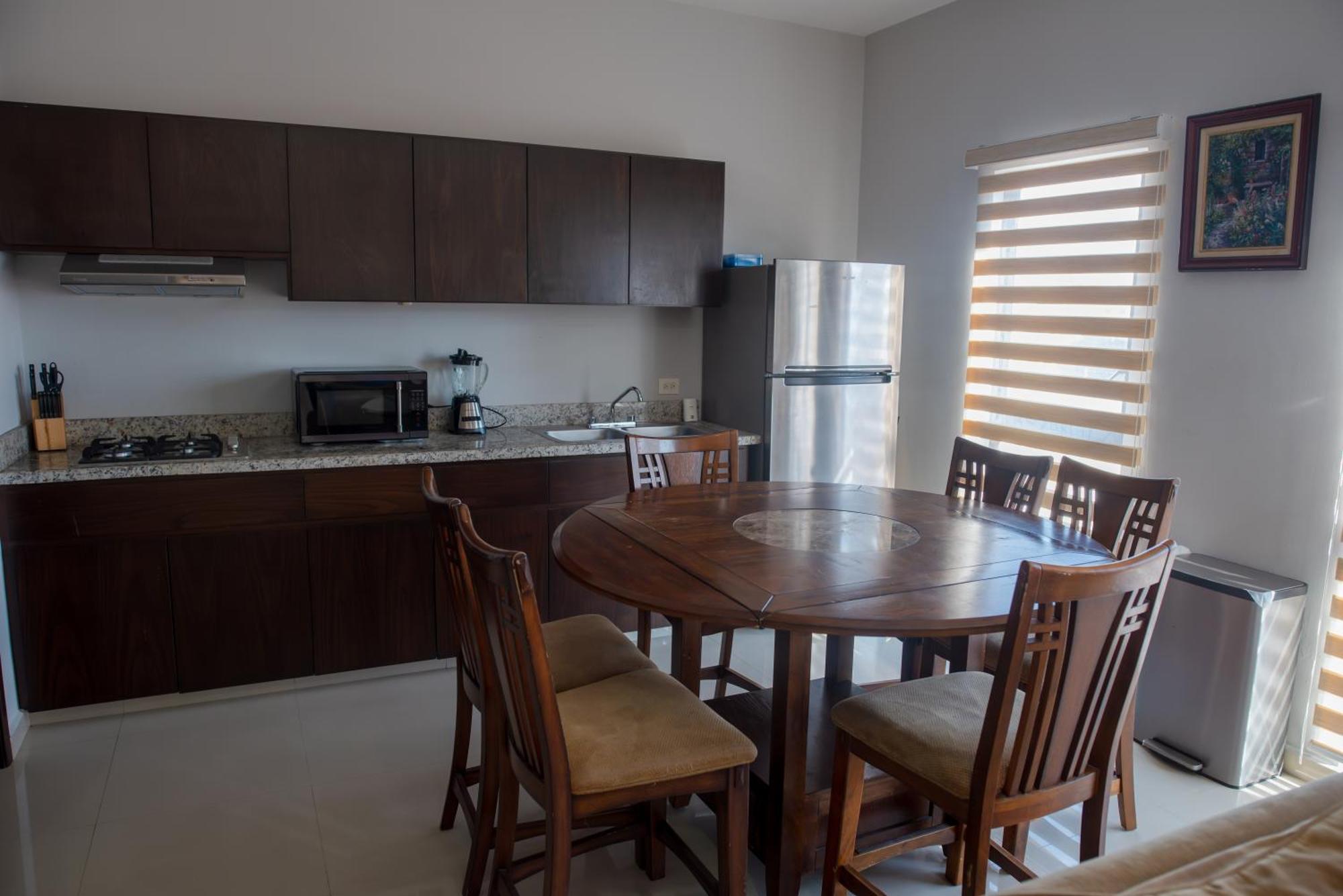 2Br/2Ba Condo 1 Block To Ocean! - Unit #5 Масатлан Екстериор снимка